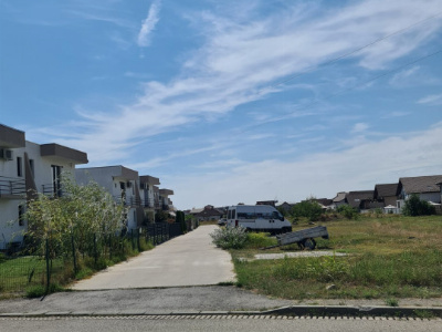 Vânzare teren intravilan situat în Târgu Jiu, strada Bicaz