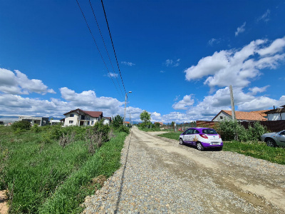 Vânzare loturi teren intravilan, situate în cartier Preajba, str. Frăsinetului