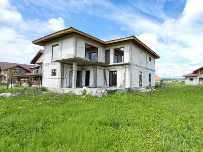 Vânzare casă construcție nouă P+1, situată în Târgu Jiu, cartier Drăgoieni