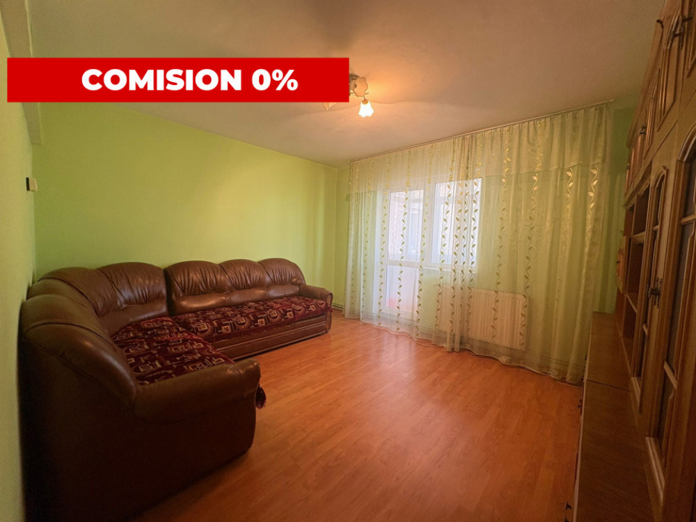 Vânzare apartament 3 camere, etaj 3, situat în Târgu Jiu, strada Slt. Ion Fota