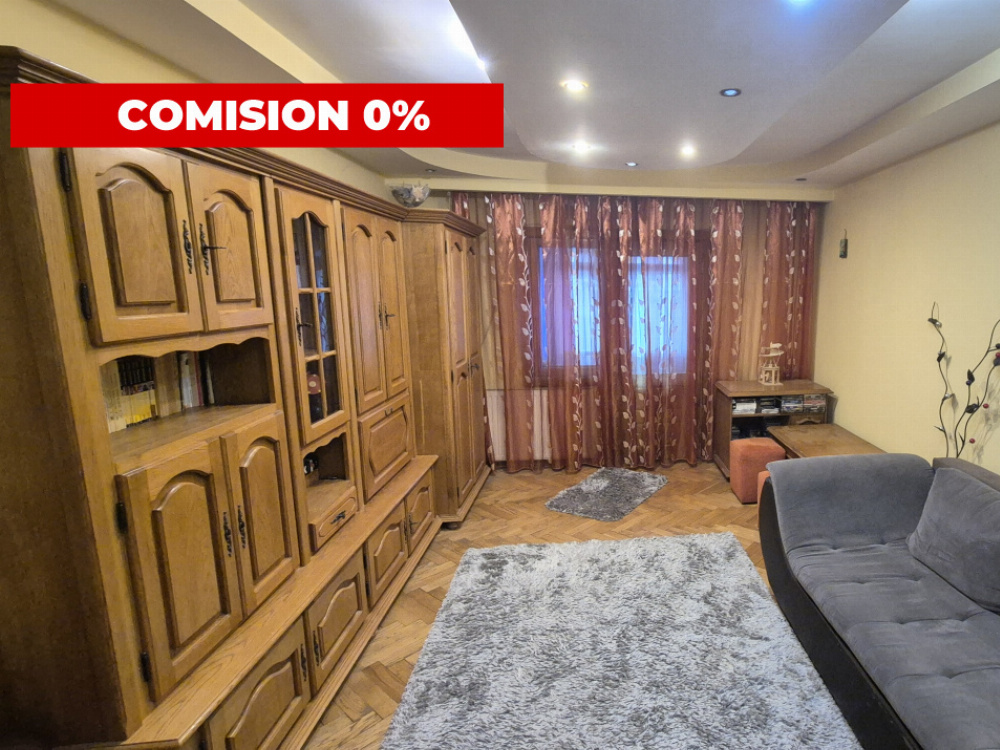 Vânzare apartament 3 camere - Bld. Constantin Brâncuși - zona Pieței Centrale 