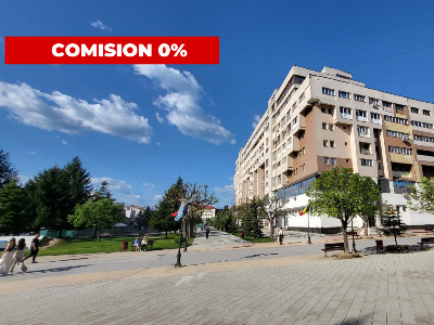Vânzare apartament cu 3 camere, ULTRACENTRAL, 99 mp, strada Victoriei pietonal