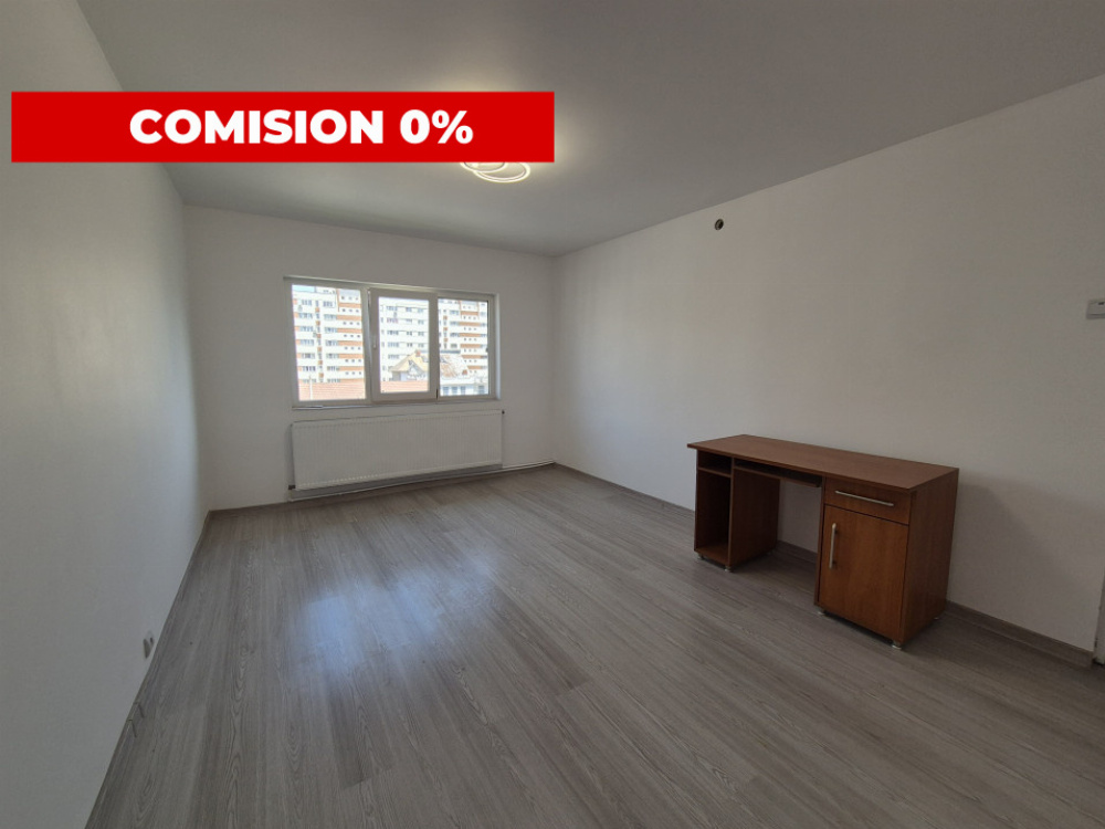 Vânzare apartament central, 3 camere+boxă, situat în Târgu Jiu, strada Cerna