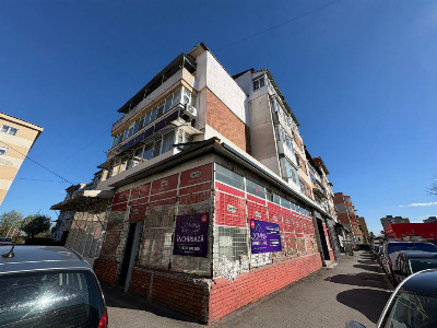 Închiriere spațiu comercial 150 mp, vitrină stradală 25 m.l. - 9 Mai – Târgu Jiu