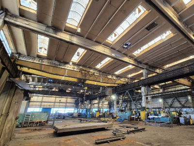 Închiriere complex industrial versatil *hale - birouri - platforme betonate*