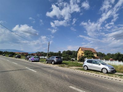 Vânzare teren situat în Târgu Jiu, Loc. Componentă Bârsești
