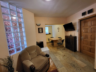 Apartament de vânzare 2 camere transformat în 3, etaj 3 – Str. Brândușei