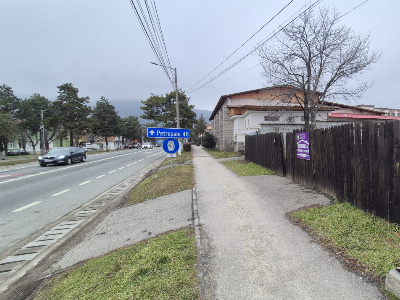 Închiriere teren intravilan, situat în Bumbești Jiu, strada Parângului