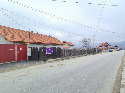 Vânzare teren intravilan, 811 mp, situat în Bumbești Jiu