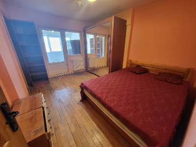 Vânzare apartament 5 camere, 119 mp – Bd. Republicii – zonă semicentrală