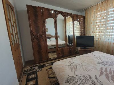Vânzare apartament 3 camere, etaj 2 – Aleea Smârdan, zonă centrală