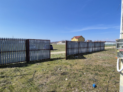 Vânzare teren intravilan 443 mp– Târgu Jiu, strada Făgăraș, zonă liniștită