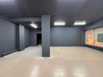 Închiriere spațiu comercial 110 mp, vitrină stradală  – zona 8 Mai, Târgu Jiu