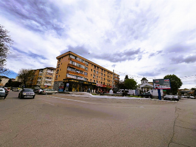 Vânzare spațiu comercial – poziție strategică – Piața 9 Mai - investiție sigură