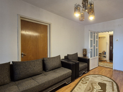 Vânzare apartament 2 camere, 54 mp, mobilat/utilat – Târgu Jiu, Aleea Garofiței