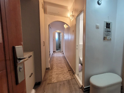 Vânzare apartament 3 camere, mobilat și utilat, Târgu Jiu, str. A.I. Cuza