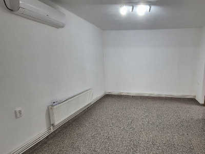 Închiriere spațiu comercial central – strada Siretului, vizavi de Finanțe