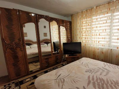 Închiriere apartament 3 camere, Târgu Jiu, zona centrală