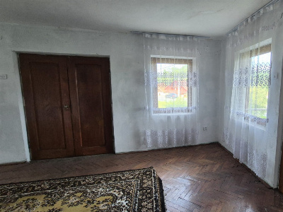 Vânzare proprietate situată în comuna Bengești-Ciocadia, sat Bălcești