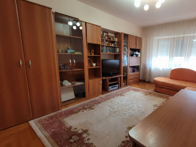 Închiriere apartament 3 camere, mobilat/utilat, Bd. Ecaterina Teodoroiu, Tg Jiu