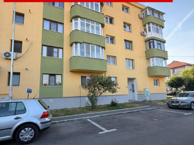 Vânzare garsonieră etajul 1, mobilată/utilată, strada Revoluției 