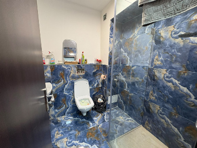 Închiriere spațiu comercial 263 mp cu piscină interioară – DN 66, Romanești