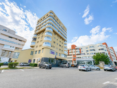 Spațiu comercial ultracentral 220 mp | Închiriere | Configurație versatilă