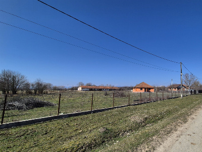 Vânzare teren intravilan – Budieni, comuna Scoarța – la doar 9 km de Târgu Jiu