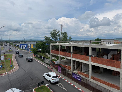 Clădire P+2 cu destinație mixtă, în zona Kaufland – Shopping City, Târgu Jiu