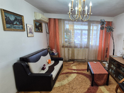Vânzare apartament 2 camere – Bulevardul Republicii – zonă centrală, Târgu Jiu