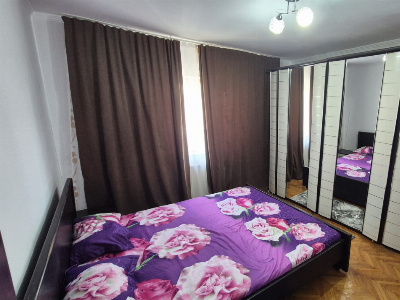 Închiriere apartament 2 camere – mobilat/utilat – zona Pieței Centrale