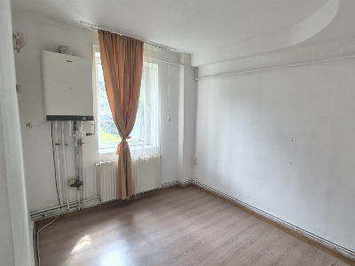 Închiriere spațiu comercial, parter, zonă centrală, Aleea Unirii, Târgu Jiu