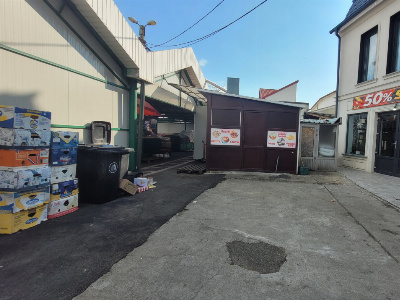 Închiriere spațiu comercial, zonă comercială activă, Piața Mică, Tg Jiu. 