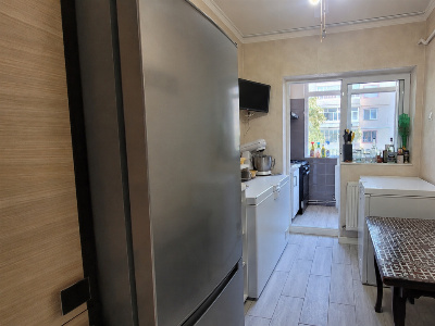 Vânzare apartament 2 camere, etaj 1, mobilat/utilat, strada Brândușei