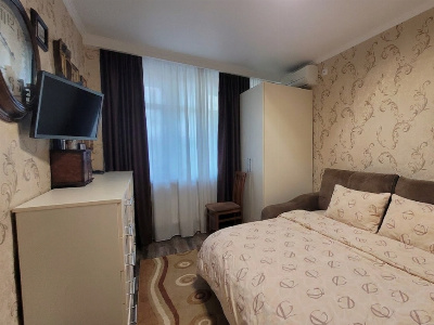Vânzare apartament 2 camere, etaj 1, mobilat/utilat, strada Brândușei