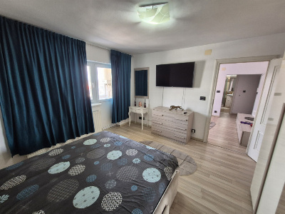 Vânzare apartament 2 camere, mobilat și utilat, Ultracentral, strada Unirii 