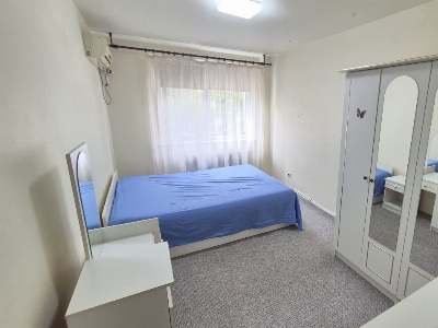 Vânzare apartament 3 camere, etaj 1, strada Brândușei, Târgu Jiu