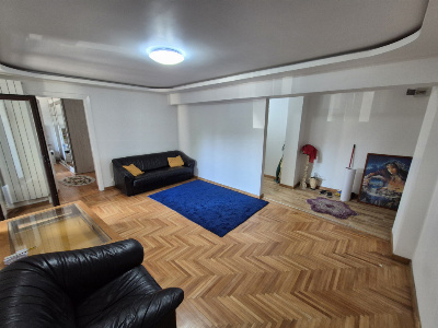 Închiriere apartament 3 camere, 76 mp, mobilat și utilat, Bulevardul Republicii